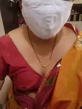 Snapshot of aliseanu chatting on December 21, 2024, 7:03 am aliseanu online show from December 21, 2024, 7:03 am