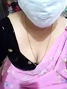 Snapshot of aliseanu chatting on January 9, 2025, 5:34 am aliseanu online show from January 9, 2025, 5:34 am