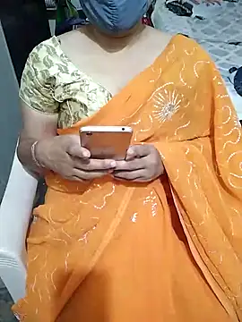 Snapshot of aliseanu chatting on February 15, 2025, 1:31 am aliseanu online show from February 15, 2025, 1:31 am