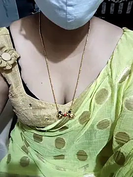 Snapshot of aliseanu chatting on March 16, 2025, 2:33 pm aliseanu online show from March 16, 2025, 2:33 pm