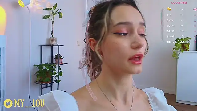 MyLou  online show from July 16, 2026, 4:02 pm