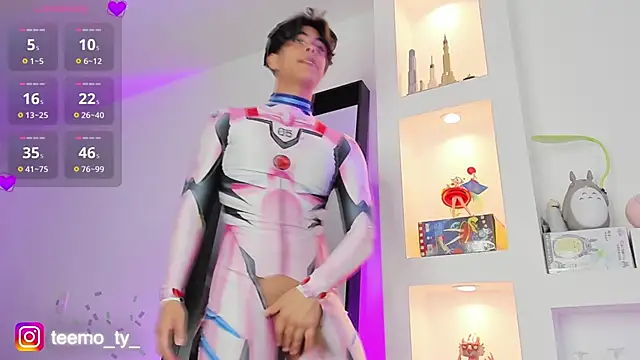 Snapshot of teemotwink chatting on February 8, 2025, 8:10 pm teemotwink online show from February 8, 2025, 8:10 pm