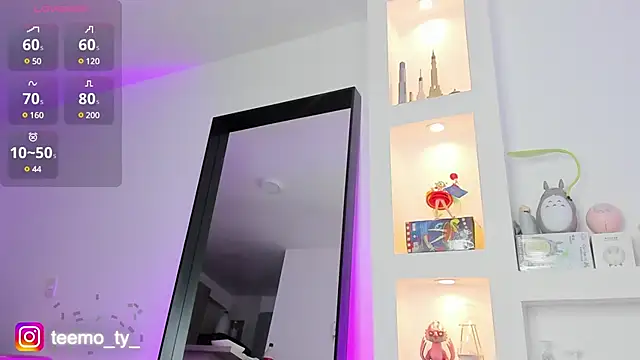 Snapshot of teemotwink chatting on February 12, 2025, 9:11 pm teemotwink online show from February 12, 2025, 9:11 pm