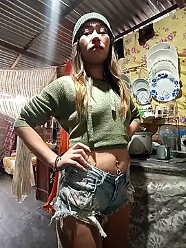 Snapshot of samy-blonde chatting on September 30, 2025, 3:06 pm samy-blonde online show from September 30, 2025, 3:06 pm