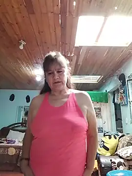 Snapshot of DirtyStefaniax chatting on May 27, 2026, 5:43 pm DirtyStefaniax online show from May 27, 2026, 5:43 pm