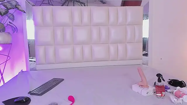 Snapshot of Alhana_pulido chatting on January 12, 2025, 1:21 am Alhana pulido online show from January 12, 2025, 1:21 am