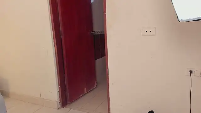 Snapshot of Alhana_pulido chatting on February 19, 2025, 9:25 pm Alhana pulido online show from February 19, 2025, 9:25 pm