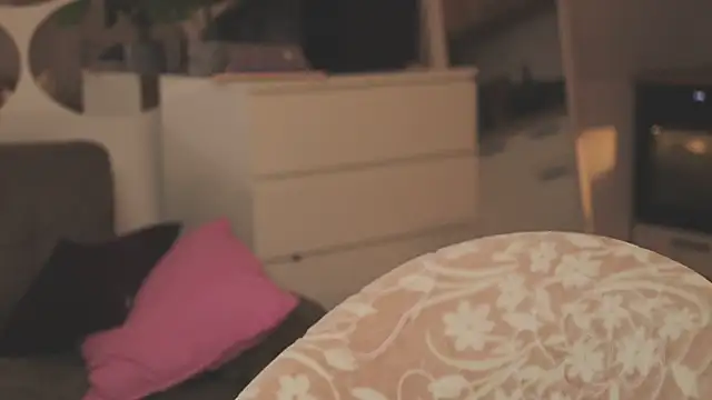 Snapshot of LikaBerry1 chatting on November 9, 2025, 12:14 pm LikaBerry1 online show from November 9, 2025, 12:14 pm