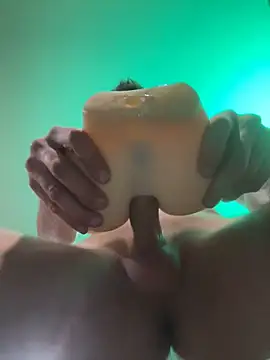 Snapshot of hornybdsmbwc chatting on January 14, 2025, 4:15 am hornybdsmbwc online show from January 14, 2025, 4:15 am