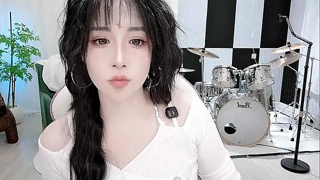 Vaness-a online show from September 11, 2025, 3:45 pm