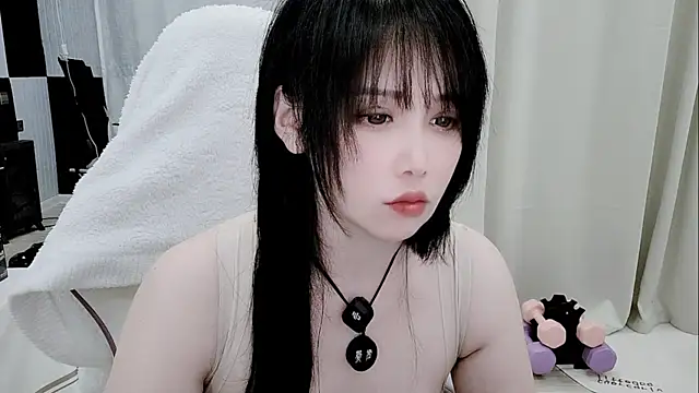 Snapshot of Vaness-a chatting on June 1, 2026, 2:08 pm Vaness-a online show from June 1, 2026, 2:08 pm