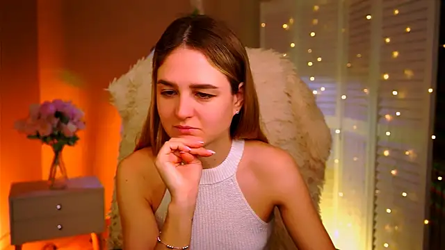 Snapshot of DeboraLarson chatting on February 10, 2026, 3:32 am DeboraLarson online show from February 10, 2026, 3:32 am