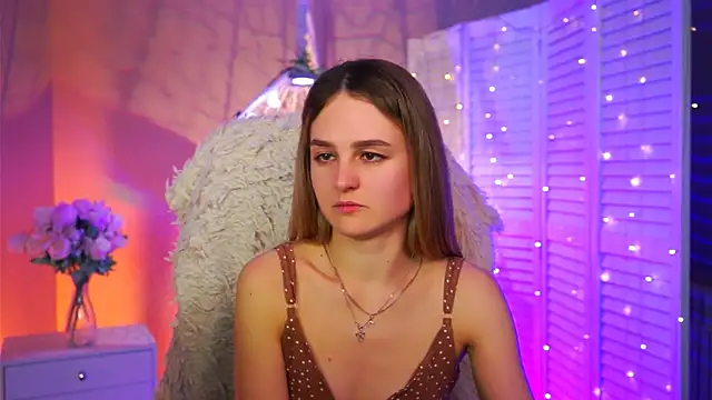 Snapshot of DeboraLarson chatting on February 12, 2026, 8:31 am DeboraLarson online show from February 12, 2026, 8:31 am