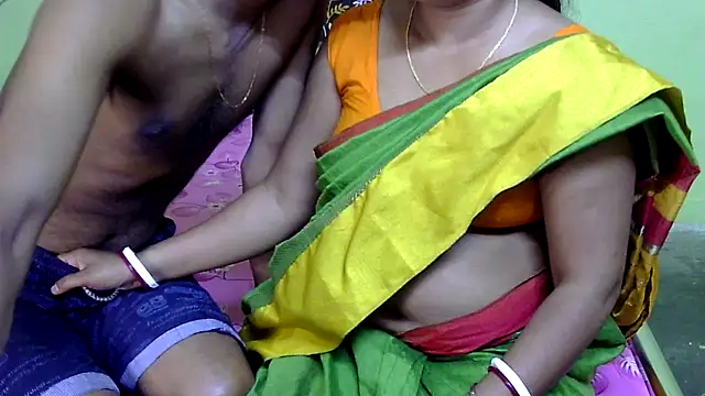 Couple For You18 online show from March 12, 2025, 5:07 pm