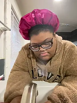 dondivax3 online show from March 6, 2025, 10:47 pm