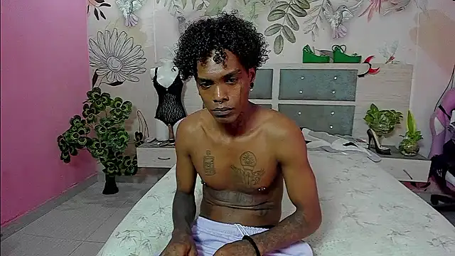 bigblackhotx1 online show from January 5, 2026, 8:34 pm