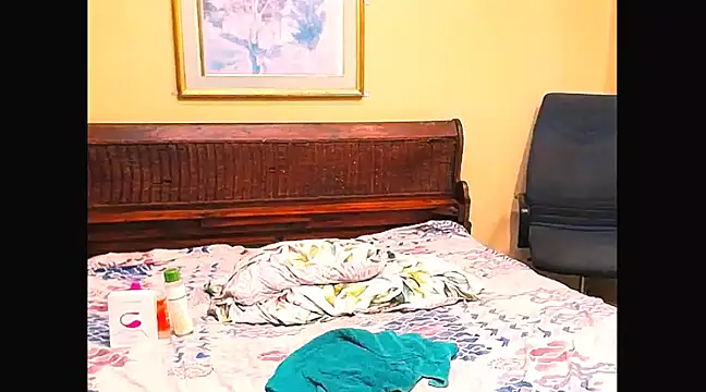 Snapshot of veronica1xxx chatting on January 24, 2025, 2:18 am veronica1xxx online show from January 24, 2025, 2:18 am