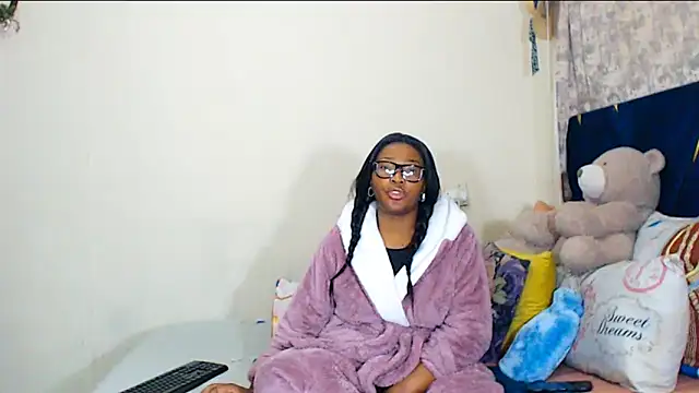 veronica1xxx online show from June 15, 2026, 8:33 pm