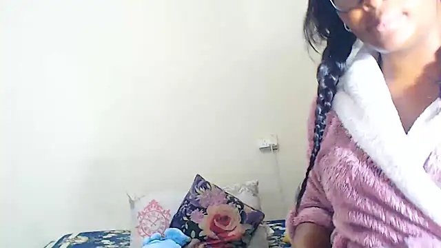 veronica1xxx online show from July 10, 2026, 12:26 am