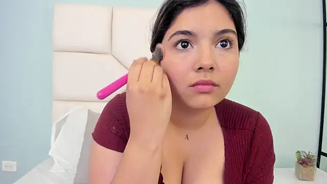 Snapshot of CortanaAdamss chatting on February 6, 2025, 11:32 am CortanaAdamss online show from February 6, 2025, 11:32 am