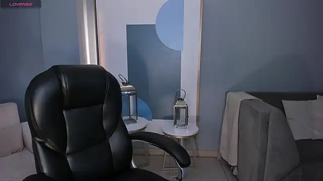 GabriellaLee online show from November 15, 2025, 2:42 am