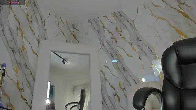 Snapshot of GabriellaLee chatting on May 9, 2026, 3:34 am GabriellaLee online show from May 9, 2026, 3:34 am