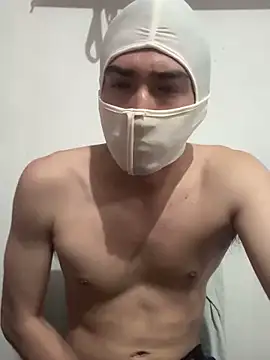 Snapshot of luis_zamora223 chatting on February 11, 2025, 2:03 am luis zamora223 online show from February 11, 2025, 2:03 am