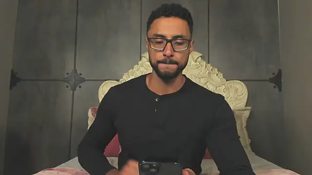 LiamGarcia1 online show from October 13, 2025, 11:54 am