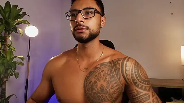 LiamGarcia1 online show from January 15, 2026, 3:05 pm