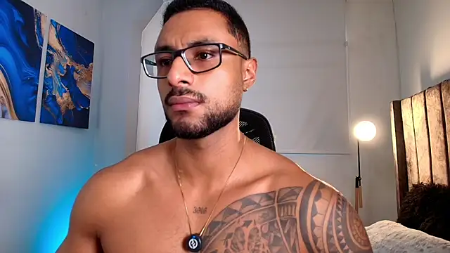 LiamGarcia1 online show from April 29, 2026, 2:21 pm