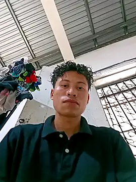 kgmc2 online show from December 17, 2024, 9:05 pm