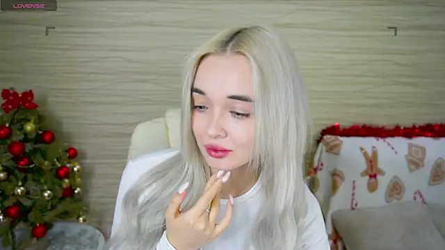 Snapshot of Ashley_S chatting on January 16, 2025, 2:19 am Ashley S online show from January 16, 2025, 2:19 am