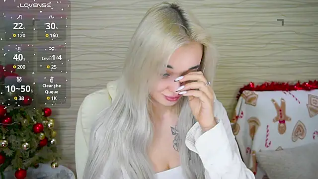 Snapshot of Ashley_S chatting on January 25, 2025, 11:22 pm Ashley S online show from January 25, 2025, 11:22 pm