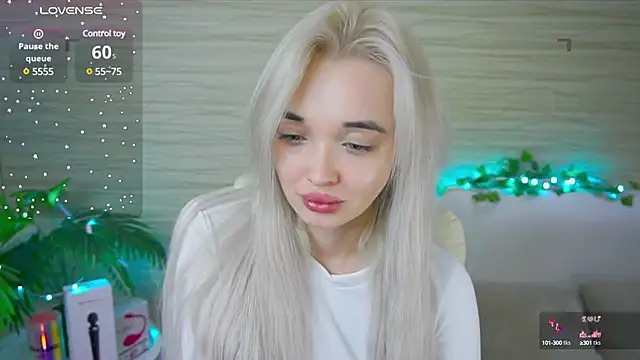 Snapshot of Ashley_S chatting on March 20, 2025, 2:08 am Ashley S online show from March 20, 2025, 2:08 am