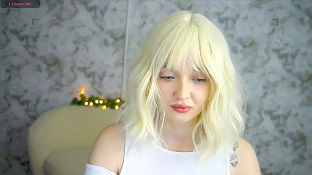 Ashley S online show from May 26, 2026, 10:28 pm