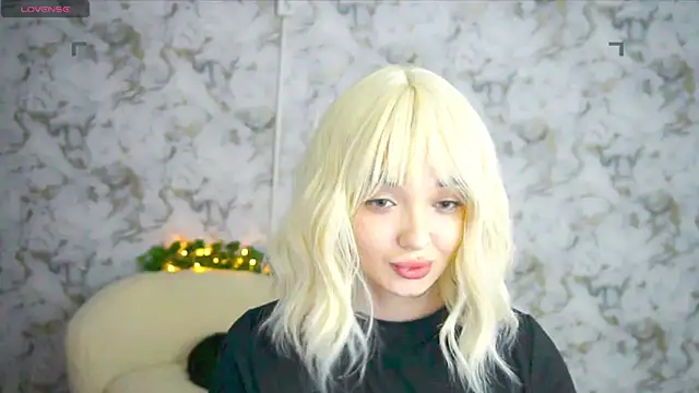 Ashley S online show from June 1, 2026, 10:33 pm