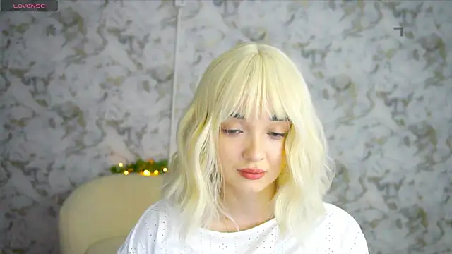 Ashley S online show from June 11, 2026, 10:19 pm