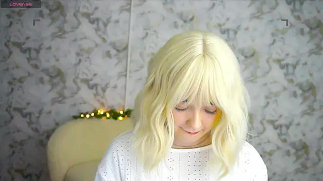 Ashley S online show from June 13, 2026, 10:18 pm