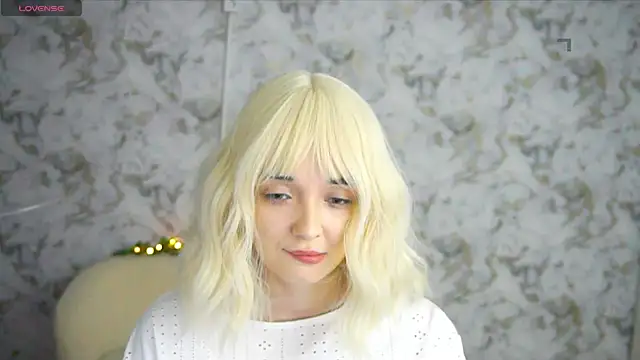 Ashley S online show from June 17, 2026, 10:21 pm