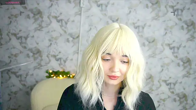 Ashley S online show from June 18, 2026, 10:25 pm