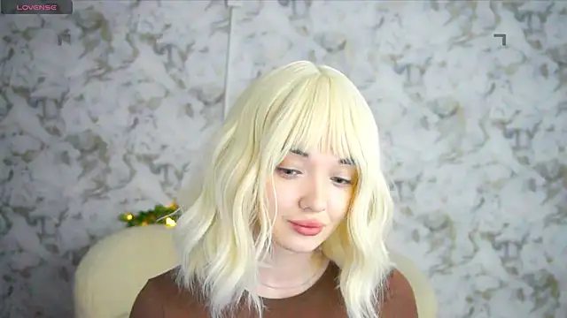 Ashley S online show from June 19, 2026, 10:13 pm