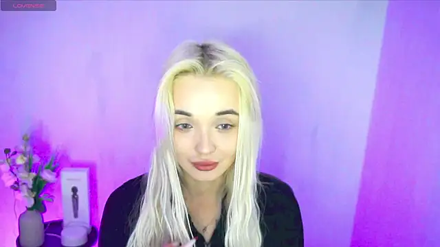 Ashley S online show from July 24, 2026, 10:19 pm