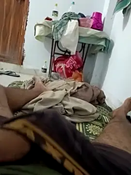 Snapshot of pintuS40 chatting on May 22, 2026, 2:51 am pintuS40 online show from May 22, 2026, 2:51 am