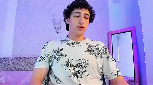 Snapshot of Kerverr_ chatting on March 2, 2025, 6:08 pm Kerverr online show from March 2, 2025, 6:08 pm