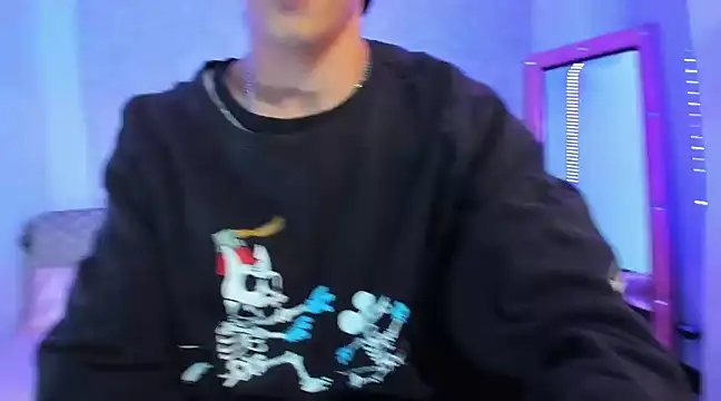 Snapshot of Kerverr_ chatting on March 7, 2025, 12:26 am Kerverr online show from March 7, 2025, 12:26 am