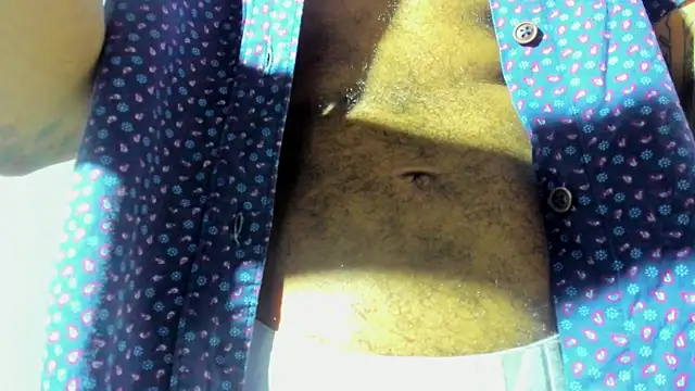 Snapshot of Salomon_koude chatting on June 5, 2026, 3:35 am Salomon koude online show from June 5, 2026, 3:35 am