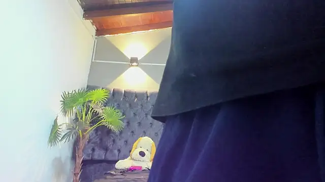 Snapshot of Salomon_koude chatting on June 11, 2026, 1:09 pm Salomon koude online show from June 11, 2026, 1:09 pm