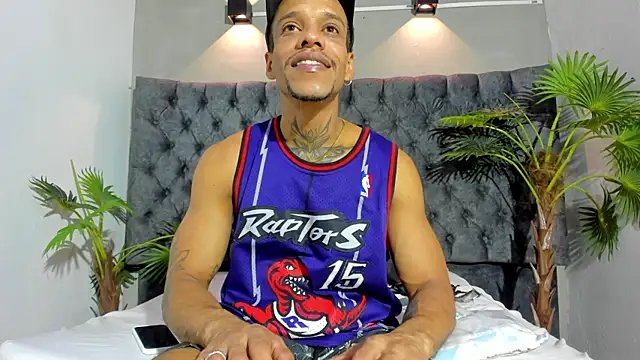 Salomon koude online show from July 16, 2026, 4:40 am
