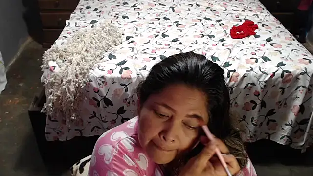 Snapshot of CANDYSWEET51 chatting on October 3, 2025, 10:29 pm CANDYSWEET51 online show from October 3, 2025, 10:29 pm