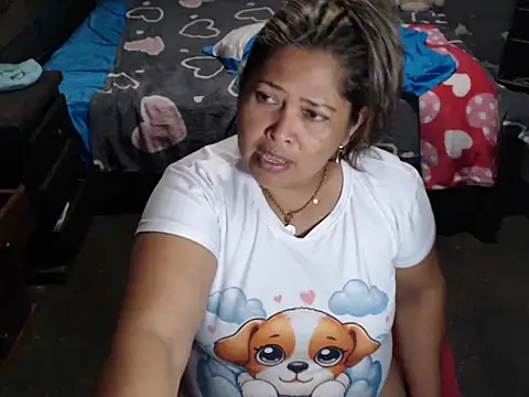 Snapshot of CANDYSWEET51 chatting on May 10, 2026, 12:05 am CANDYSWEET51 online show from May 10, 2026, 12:05 am